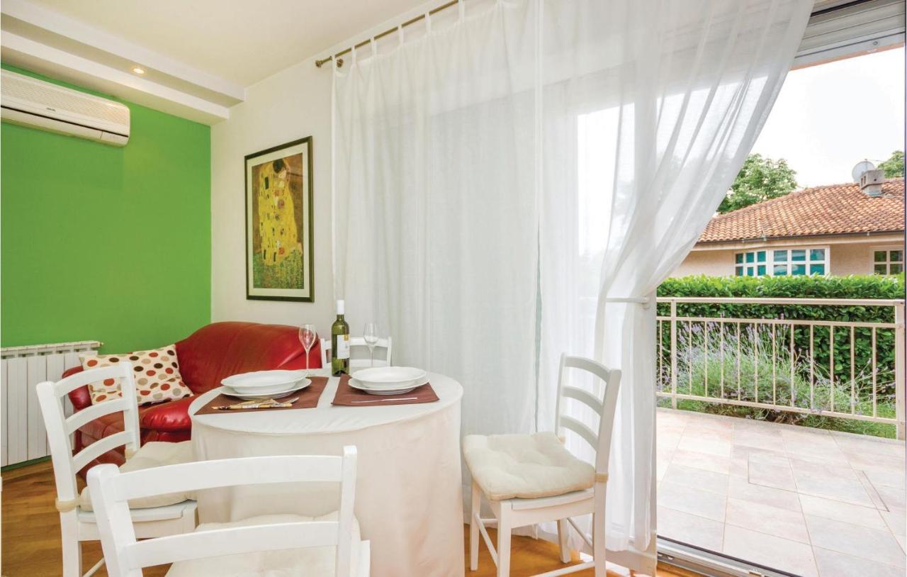 1 Bedroom Amazing Apartment In Rijeka Exteriör bild